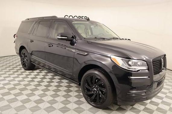 LINCOLN NAVIGATOR L 2023 5LMJJ3LG5PEL01669 image